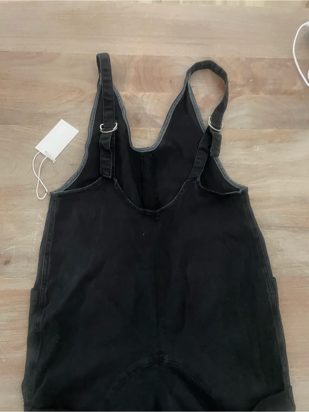 Zenana Outfitters Black Short Denim Overall Romper - Picture 5 of 5